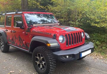 Jeep Wrangler 110.000 km 38.000 &euro; Dobel 75335