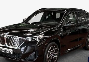 BMW iX1 3.504 km 51.990 &euro; Karlsruhe 76227