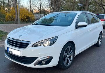 Peugeot 308 145.000 km 9.300 &euro; Karlsruhe 76133
