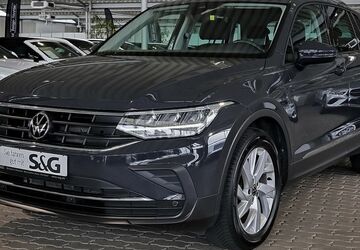 VW Tiguan 87.850 km 23.890 &euro; Karlsruhe 76185