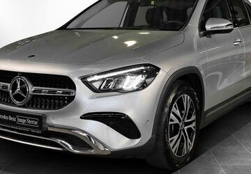Mercedes-Benz GLA 220 11.260 km 42.890 &euro; Karlsruhe 76185