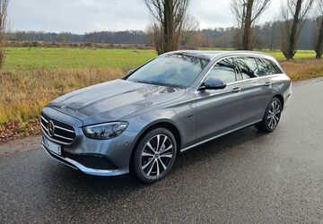 Mercedes-Benz E 300 85.000 km 30.500 &euro; Freckenfeld 76872