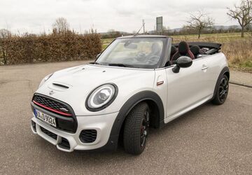 Mini John Cooper Works Cabrio 56.500 km 25.790 &euro; Karlsruhe 76133