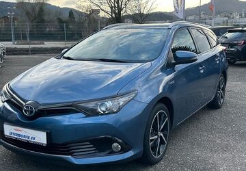 Toyota Auris 96.725 km 17.255 &euro; Gernsbach 76593