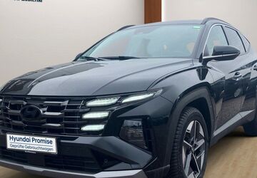 Hyundai TUCSON 18.333 km 33.990 &euro; Landau 76829