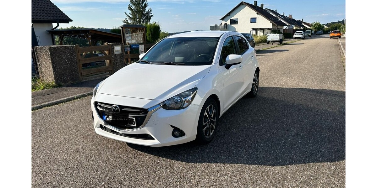 Mazda 2 69.880 km 11.490 &euro; Remchingen 75196