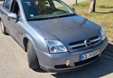 Opel Vectra 151.000 km 700 &euro; KARLSRUHE 76135