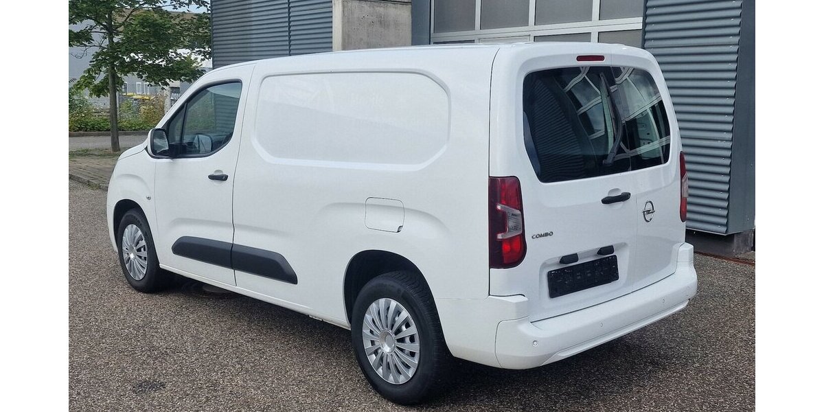 Opel Combo 1.5 D Cargo XL 3 Sitze Klima 49.000 km 16.998 &euro; Landau 76829