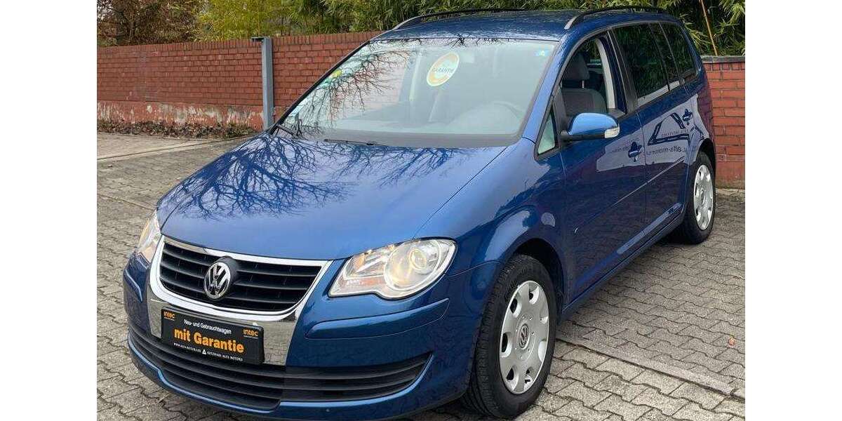 VW Touran 142.300 km 5.850 &euro; Rheinstetten 76287