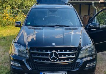Mercedes-Benz ML 500 305.000 km 11.700 &euro; Bruchsal 76646