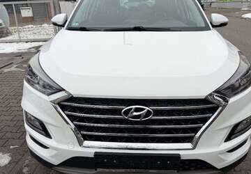 Hyundai TUCSON 77.000 km 15.999 &euro; Pforzheim 75179