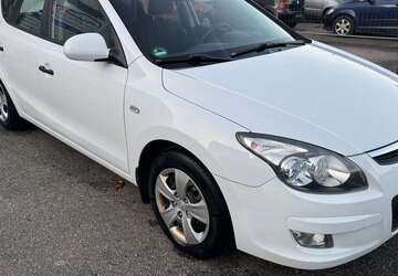 Hyundai i30 145.103 km 3.499 &euro; Eggenstein-Leopoldshafen 76344
