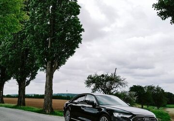 Audi A8 125.000 km 42.200 &euro; Königsbach-Stein 75203