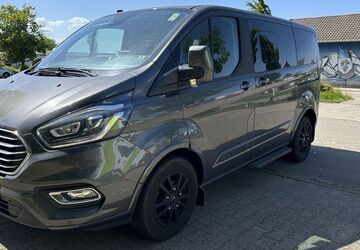 Ford Tourneo Custom 78.000 km 39.500 &euro; Weingarten (Baden) 76356