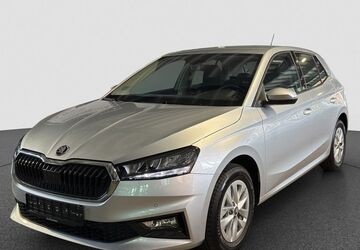 Skoda Fabia 6.500 km 22.690 &euro; Karlsruhe 76131