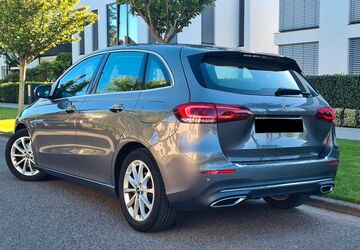 Mercedes-Benz B 200 81.000 km 22.200 &euro; Karlsruhe 76185