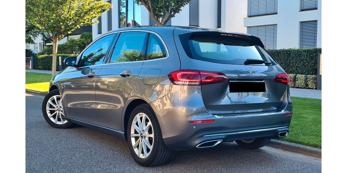 Mercedes-Benz B 200 81.000 km 22.200 &euro; Karlsruhe 76185