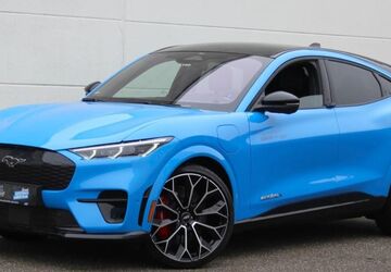 Ford Mustang Mach-E 13.900 km 53.755 &euro; Stutensee-Friedrichstal (West) 76297