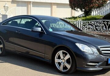 Mercedes-Benz E 220 189.980 km 9.990 &euro; Hördt 76771