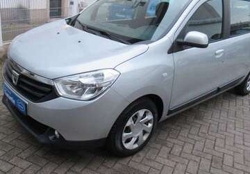 Dacia Lodgy 137.300 km 7.990 &euro; Karlsruhe 76131