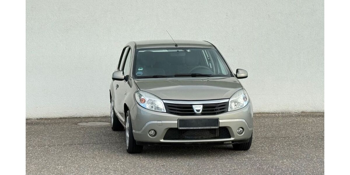 Dacia Sandero 125.000 km 1.299 &euro; Kandel 76870