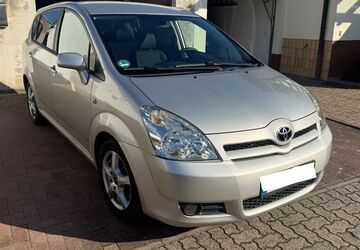 Toyota Corolla Verso 299.300 km 2.990 &euro; Germersheim 76726