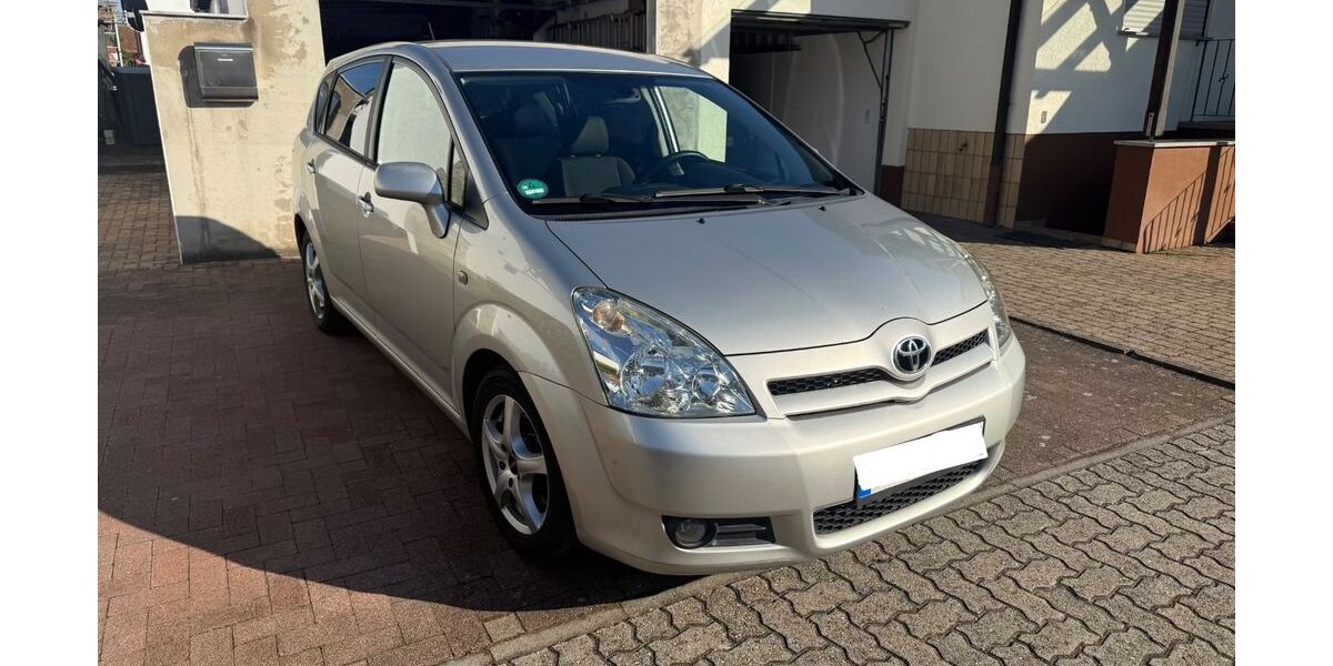 Toyota Corolla Verso 299.300 km 2.990 &euro; Germersheim 76726