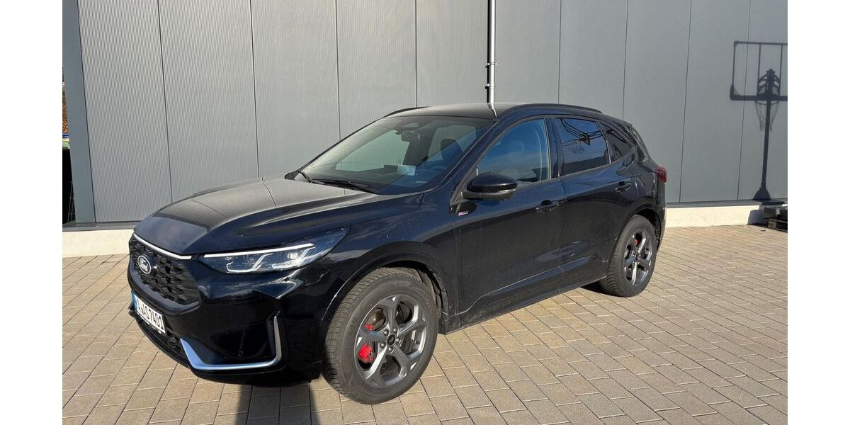 Ford Kuga 7.100 km 39.900 &euro; Walzbachtal 75045