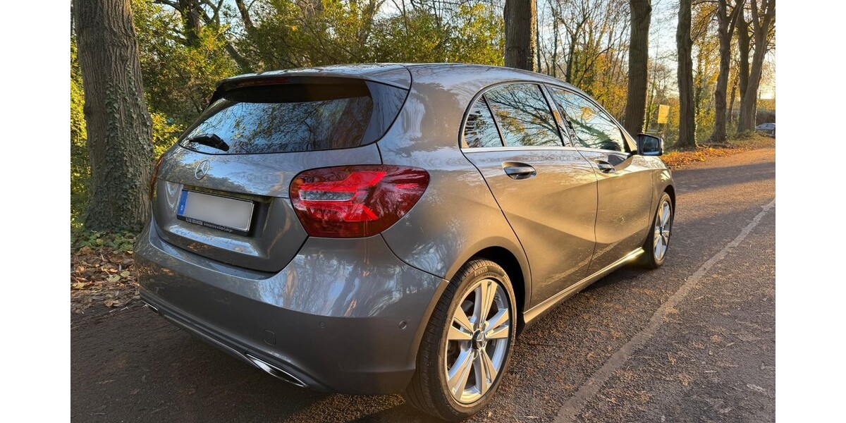 Mercedes-Benz A 180 81.500 km 14.200 &euro; Karlsruhe 76133