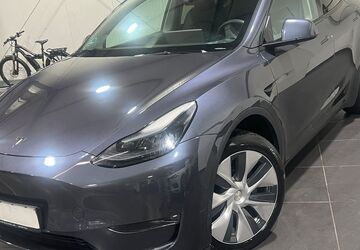 Tesla Model Y 59.000 km 33.995 &euro; Bretten 75015