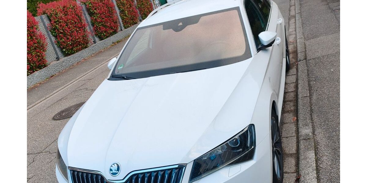 Skoda Superb 150.000 km 17.000 &euro; Gernsbach 76593