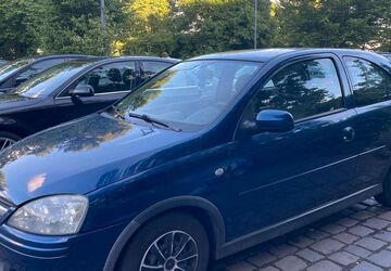 Opel Corsa 125.000 km 2.700 &euro; Karlsruhe 76189
