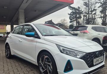 Hyundai i20 29.000 km 14.900 &euro; Neumalsch 76316