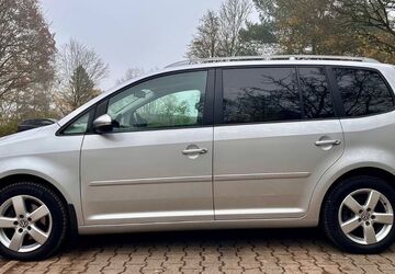 VW Touran 226.499 km 7.590 &euro; Pforzheim 75180