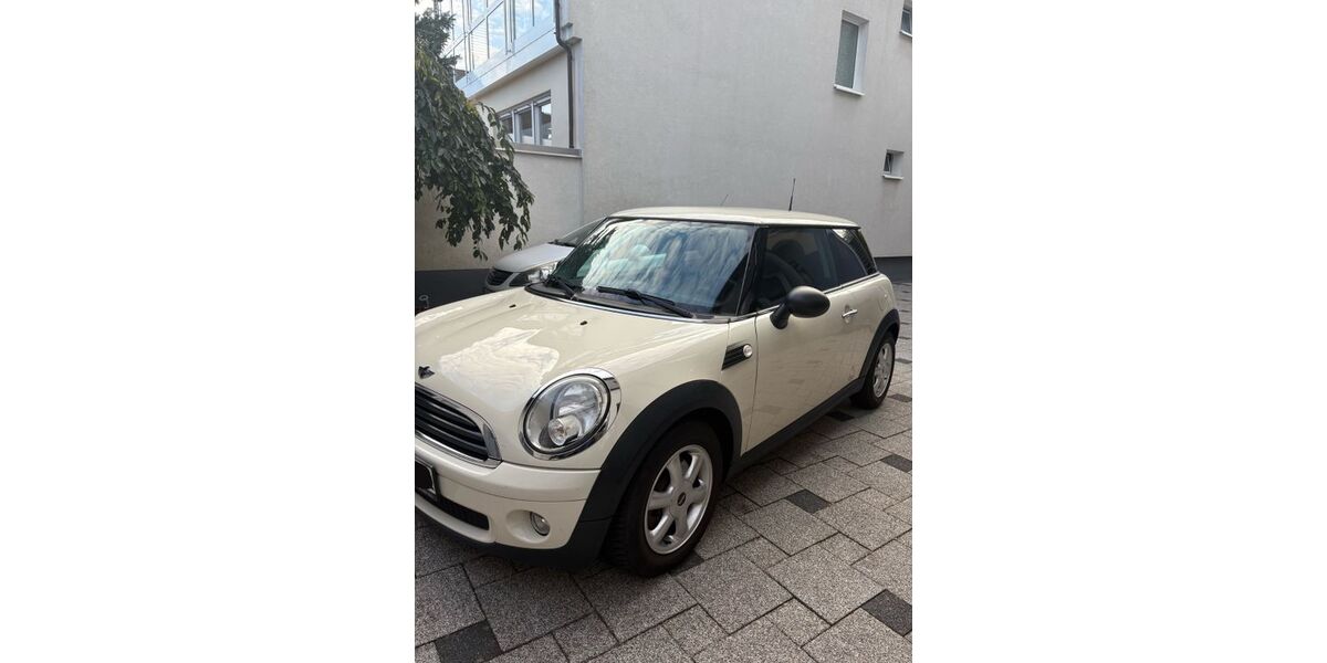 Mini ONE 138.000 km 4.200 &euro; Waghäusel 68753