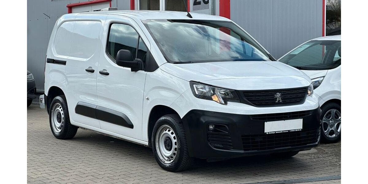 Peugeot Partner 98.000 km 11.995 &euro; Bruchsal-Helmsheim 76646