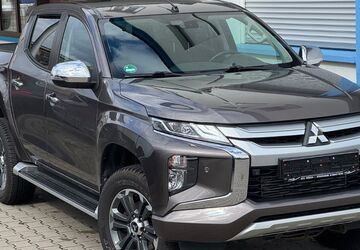 Mitsubishi L200 64.000 km 25.989 &euro; pforzheim 75181