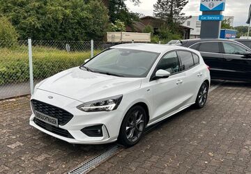 Ford Focus 58.900 km 16.950 &euro; Königsbach-Stein 75203