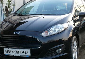Ford Fiesta 98.000 km 7.450 &euro; Karlsruhe-Grötzingen 76229