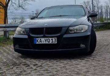 BMW 320 245.000 km 2.100 &euro; Karlsruhe 76133