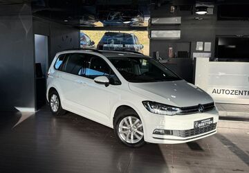 VW Touran 64.780 km 23.900 &euro; Bretten 75015