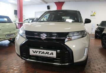 Suzuki Vitara 12.720 km 26.600 &euro; Karlsruhe 76185