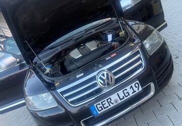 VW Touareg 349.000 km 7.499 &euro; Hatzenbühö 76770