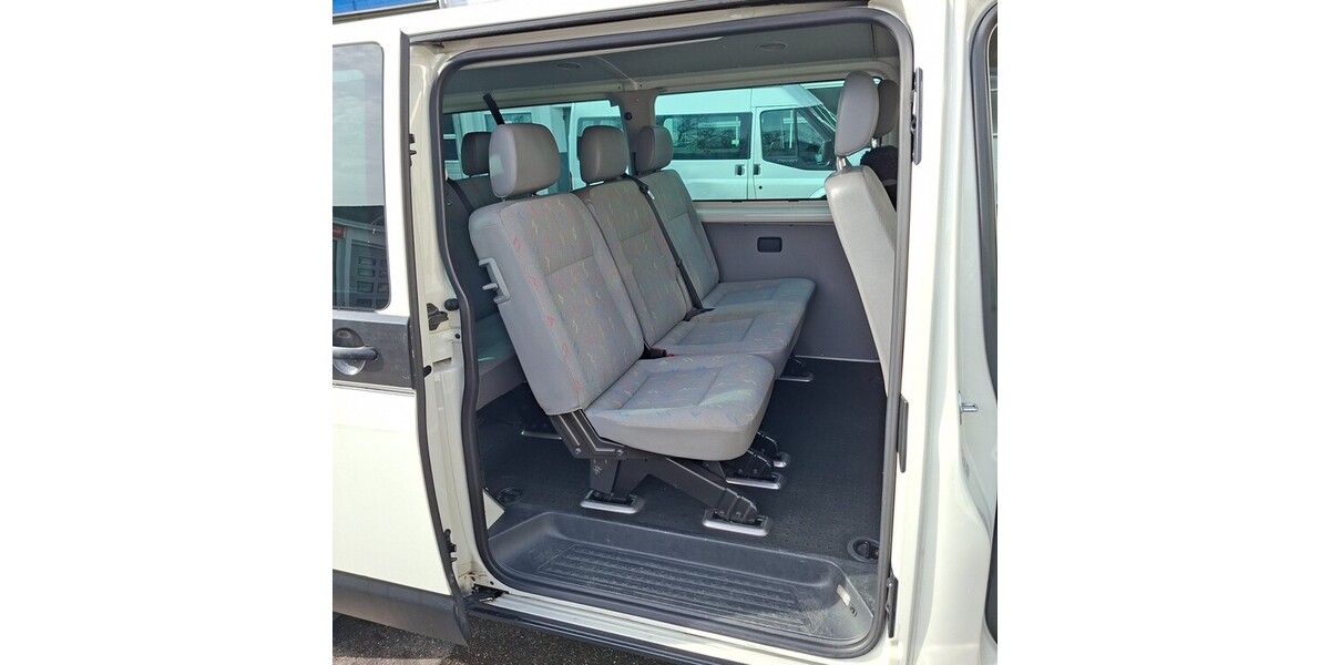 VW T 5 278.000 km 12.400 &euro; Karlsruhe 76133