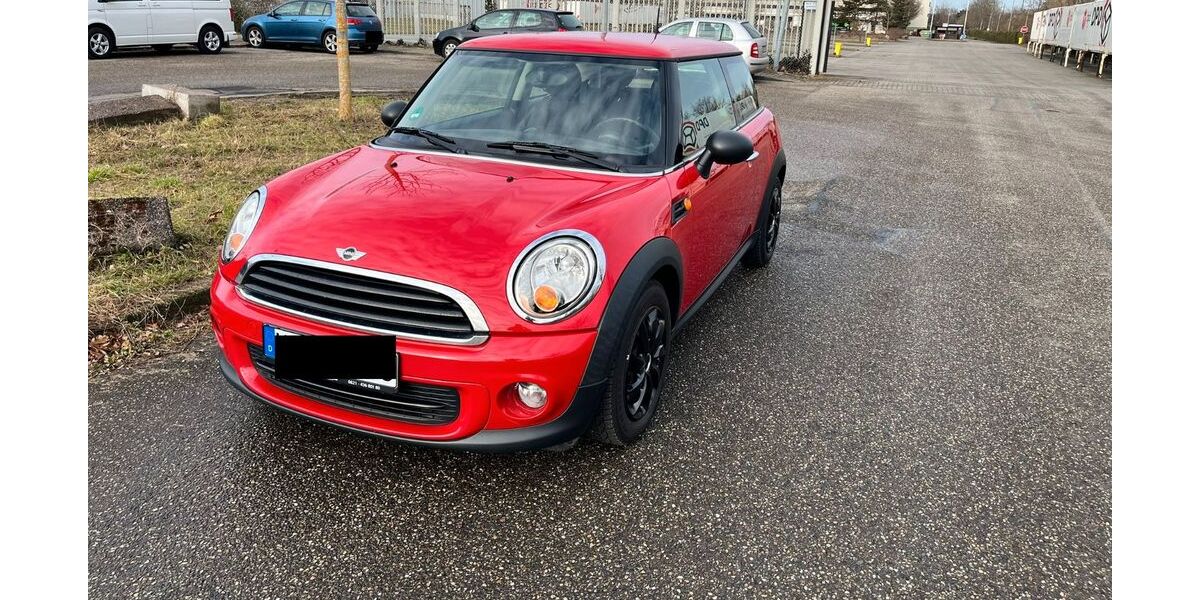 Mini ONE 159.500 km 3.800 &euro; Karlsruhe 76189