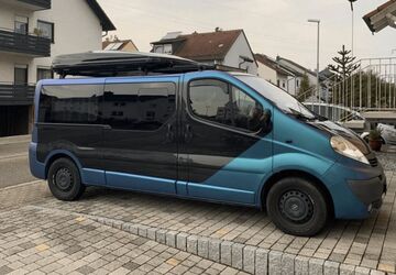 Opel Vivaro 170.000 km 13.900 &euro; Stutensee 76297