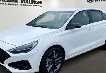 Hyundai i30 2.000 km 22.990 &euro; Karlsruhe 76187