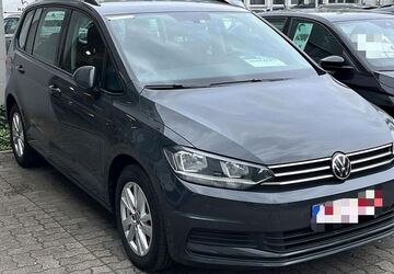 VW Touran 145.000 km 18.880 &euro; Pforzheim 75177
