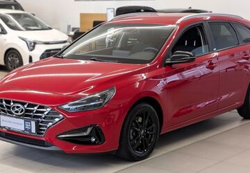 Hyundai i30 93.469 km 14.990 &euro; Landau 76829