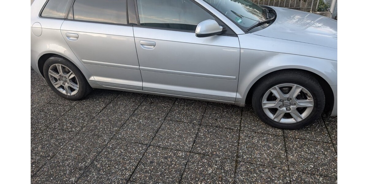 Audi A3 126.000 km 7.999 &euro; Karlsruhe 76133
